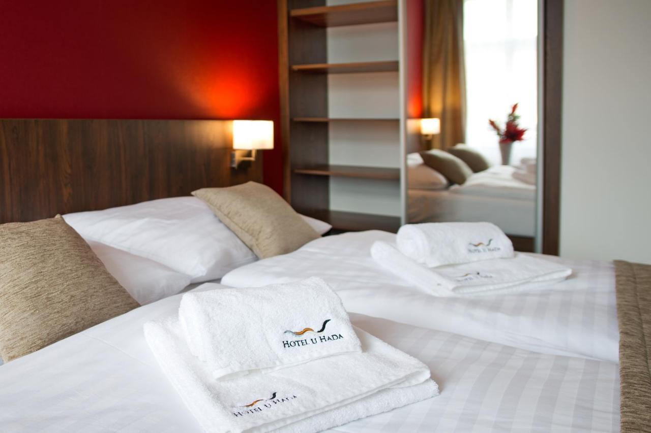 Hotel U Hada Zatec Esterno foto